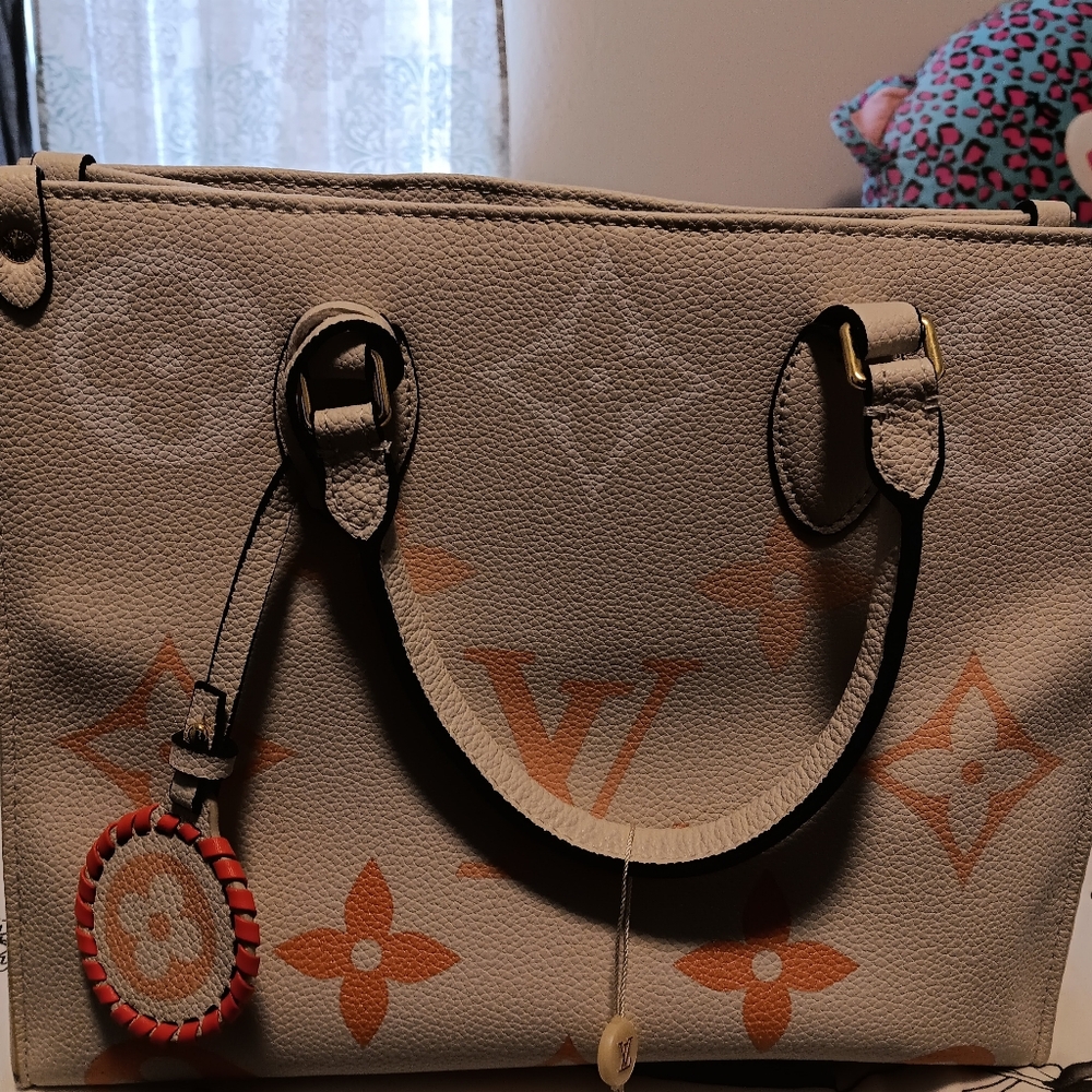 Handbag